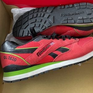 Men’s Reebok’s